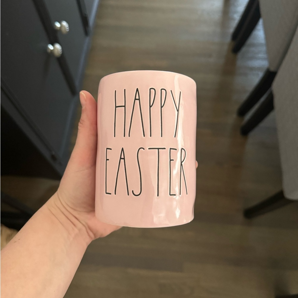 Rae Dunn Candle - Happy Easter New
